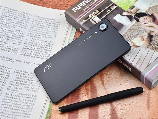 Hisense A9